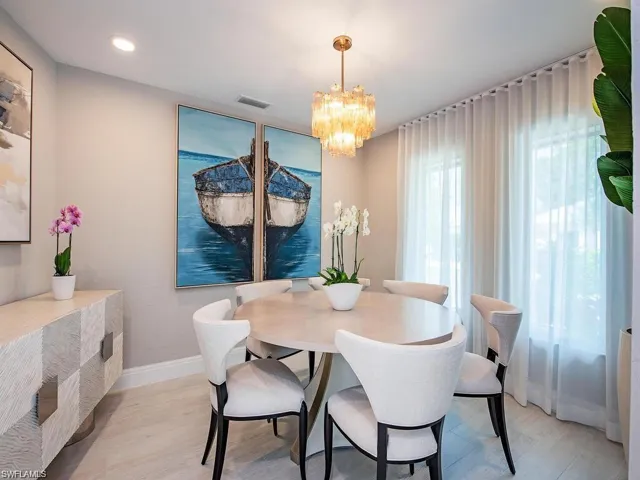 4856  Crayton  RD, Naples, FL 34103