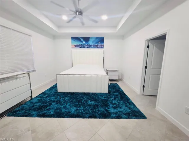 9230 Aqua Overlook Ct, Lehigh Acres, Florida 33936