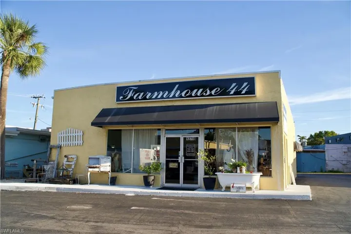 12709-12731 Mcgregor Blvd, Fort Myers, Florida 33919