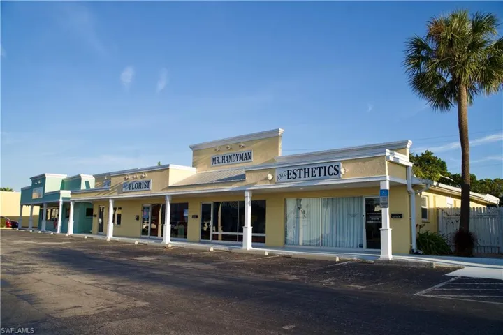 12709-12731 Mcgregor Blvd, Fort Myers, Florida 33919