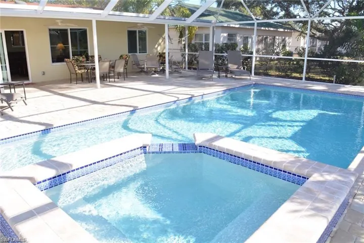74 2nd St, Bonita Springs, Florida 34134