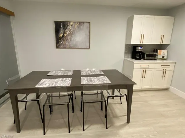 1222 Gordon Dr 18, Naples, Florida 34102