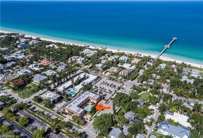 1222 Gordon Dr 18, Naples, Florida 34102