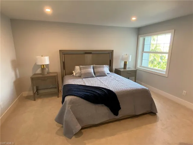 1222 Gordon Dr 18, Naples, Florida 34102