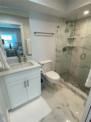 1222 Gordon Dr 18, Naples, Florida 34102