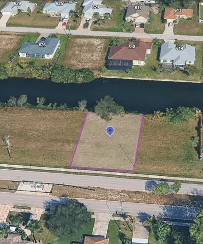 617 Gleason Pkwy, Cape Coral, Florida 33914
