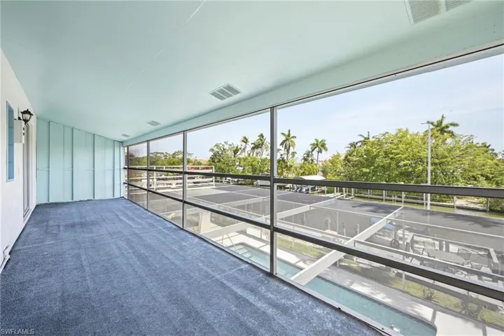 1376 Chesapeake Ave 2, Naples, Florida 34102
