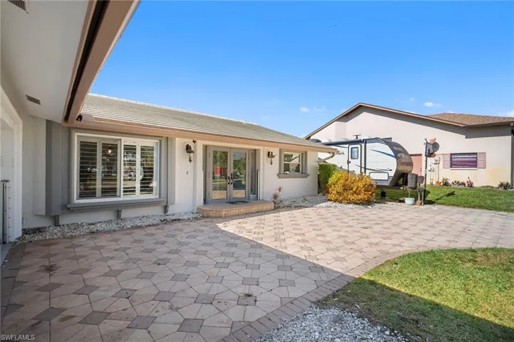27126 Harbor Dr, Bonita Springs, Florida 34135