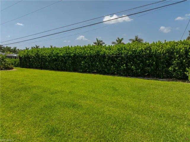 818 El Dorado Pkwy W, Cape Coral, Florida 33914