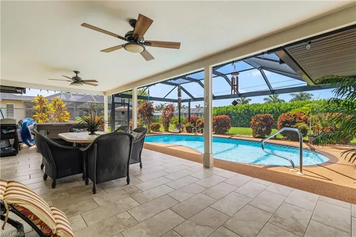 818 El Dorado Pkwy W, Cape Coral, Florida 33914