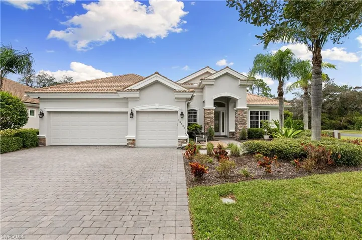 15533  Vallecas  LN, Naples, FL 34110