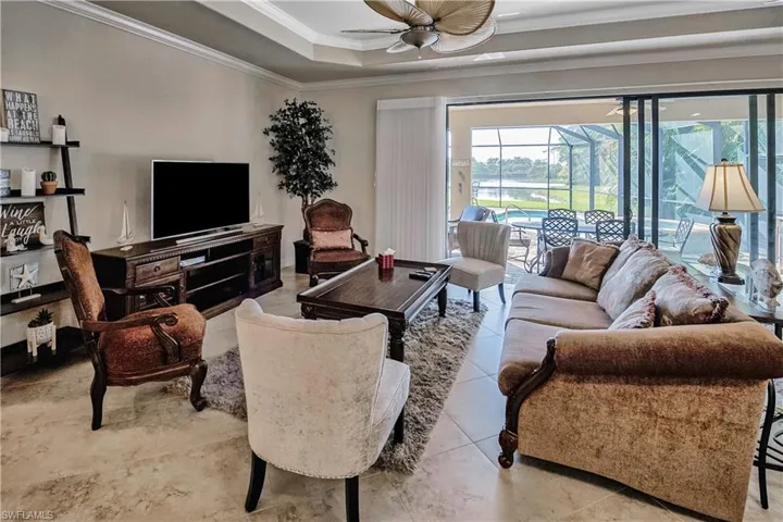 9215 Veneto Ln, Naples, Florida 34113