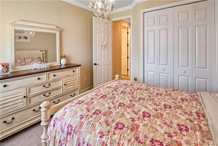 9215 Veneto Ln, Naples, Florida 34113