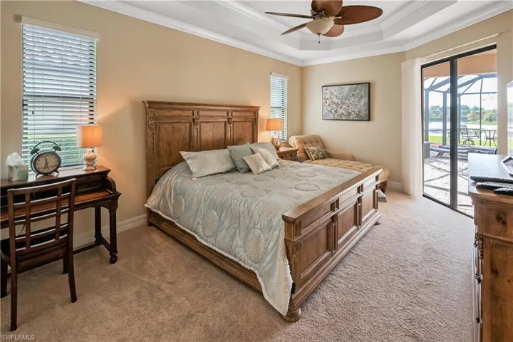 9215 Veneto Ln, Naples, Florida 34113