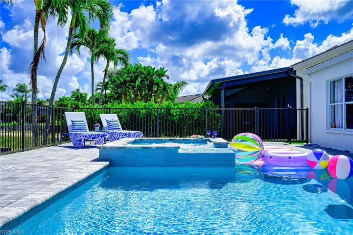 Private on each side of house!