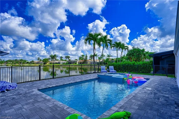 Brand new pool and hot tub!