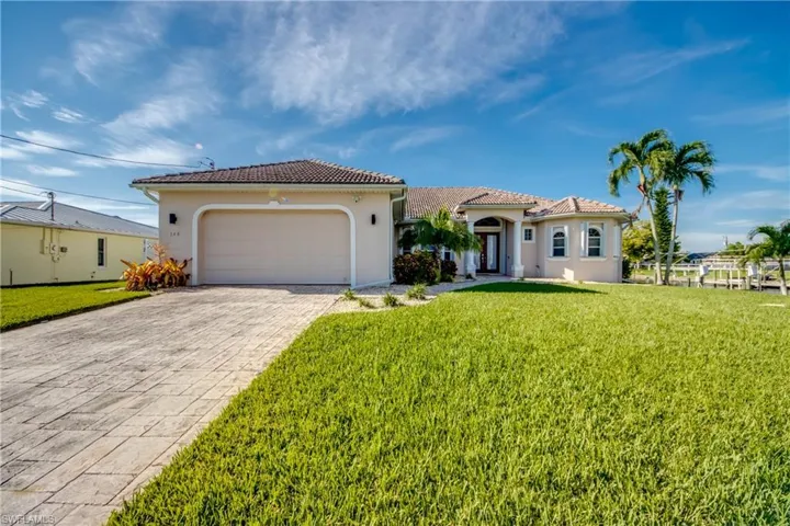 148 Sw 38th Ter, Cape Coral, Florida 33914