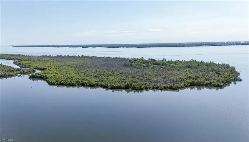 Indian Field Key + Island 1, Bokeelia, Florida 33922