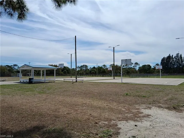 335 S Utopia St, Clewiston, Florida 33440