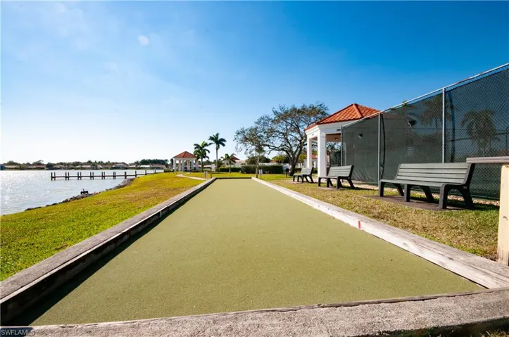 7750  Jewel  LN, Naples, FL 34109