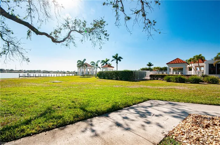 7750  Jewel  LN, Naples, FL 34109