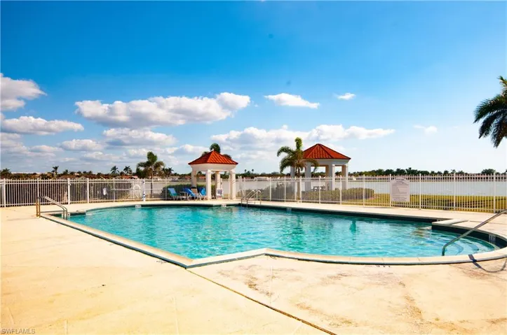 7750  Jewel  LN, Naples, FL 34109