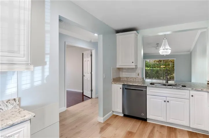 7750  Jewel  LN, Naples, FL 34109