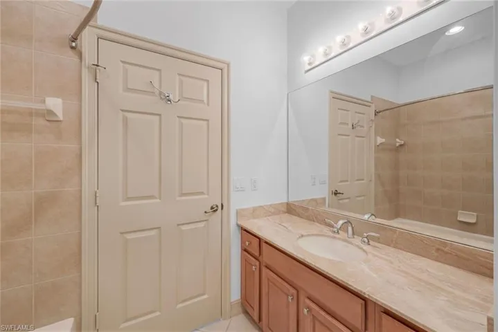 1778  Tarpon Bay S DR, Naples, FL 34119