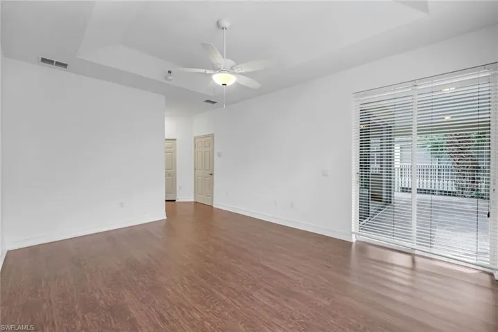 1778  Tarpon Bay S DR, Naples, FL 34119