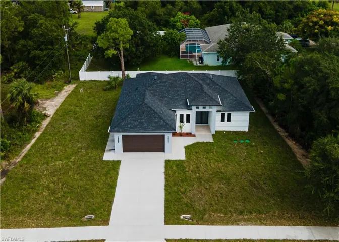 Aerial view of property and surrounding area