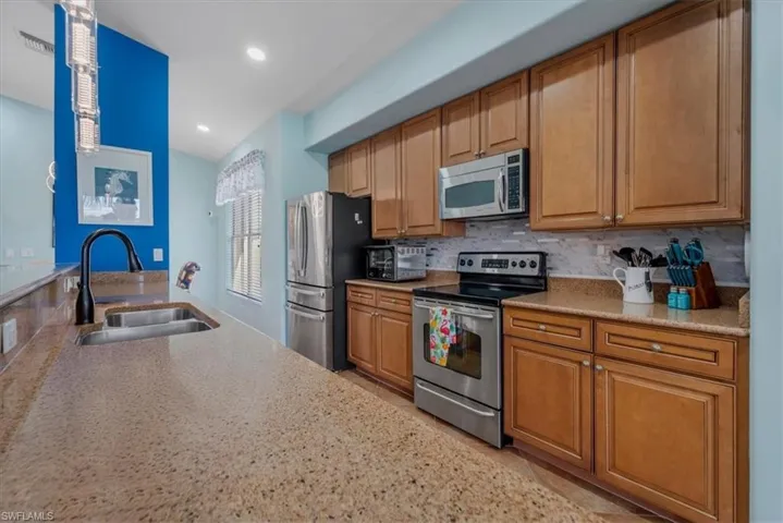 3160 Sea Trawler Bend 1203, North Fort Myers, Florida 33903