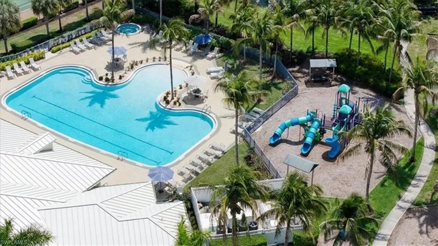 3160 Sea Trawler Bend 1203, North Fort Myers, Florida 33903
