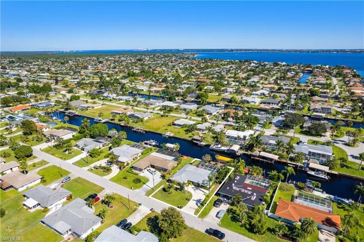 3113 SE 18th AVE, CAPE CORAL FL 33904