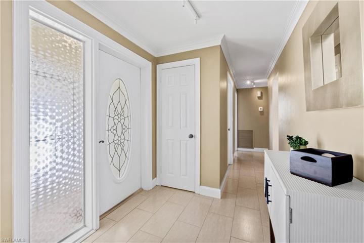 3113 SE 18th AVE, CAPE CORAL FL 33904