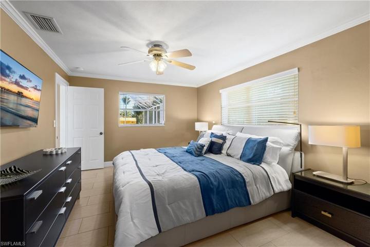 3113 SE 18th AVE, CAPE CORAL FL 33904