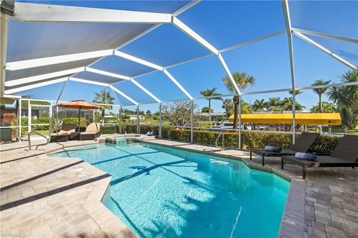 3113 SE 18th AVE, CAPE CORAL FL 33904