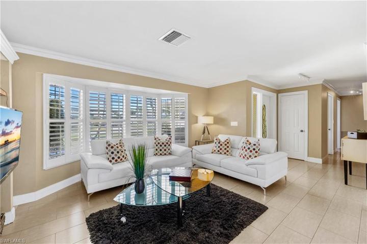3113 SE 18th AVE, CAPE CORAL FL 33904
