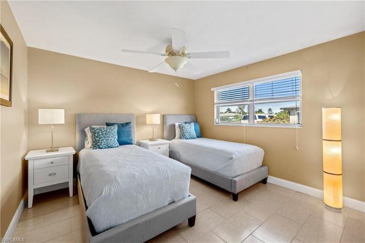 3113 SE 18th AVE, CAPE CORAL FL 33904