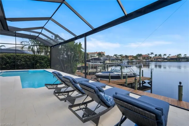 1812 Lagoon Ln, Cape Coral, Florida 33914