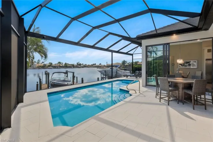 1812 Lagoon Ln, Cape Coral, Florida 33914