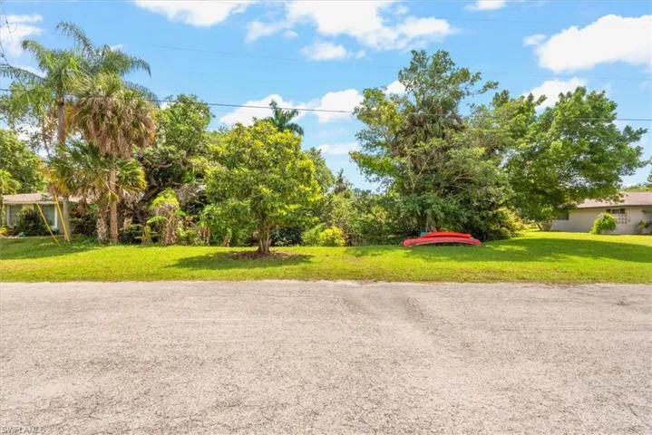 Waterfront property Gulf access/bridge view from across the canal