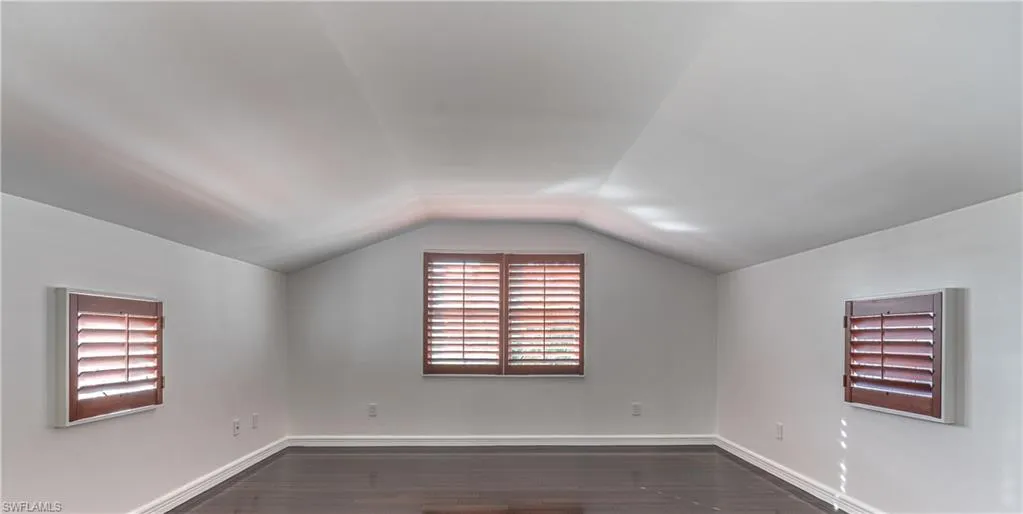 1160 8th ST, Naples, FL 34102,224102380