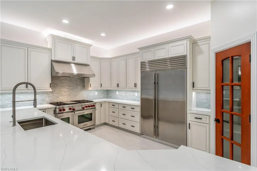 1160 8th ST, Naples, FL 34102,224102380