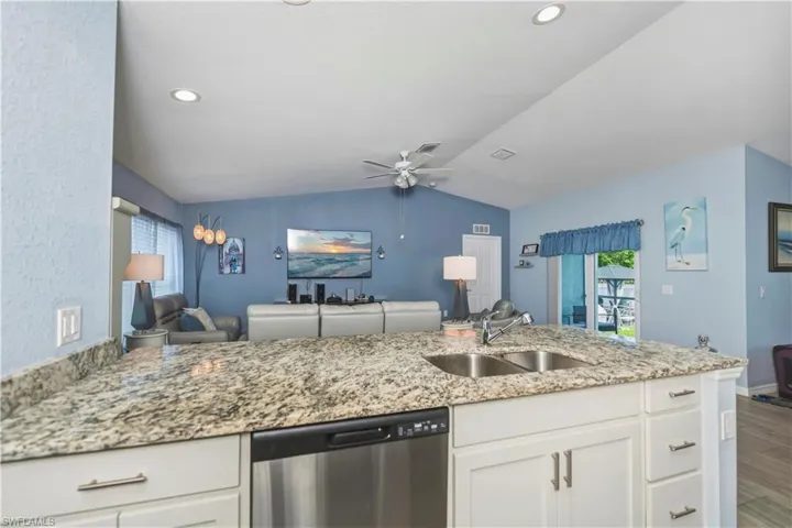 7081 Brazil Cir, Labelle, Florida 33935