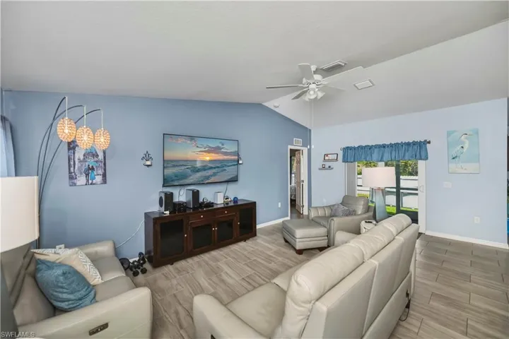 7081 Brazil Cir, Labelle, Florida 33935