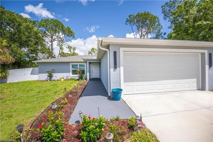 7081 Brazil Cir, Labelle, Florida 33935
