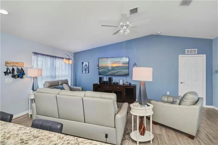 7081 Brazil Cir, Labelle, Florida 33935