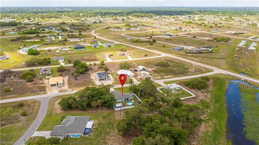 7081 Brazil Cir, Labelle, Florida 33935