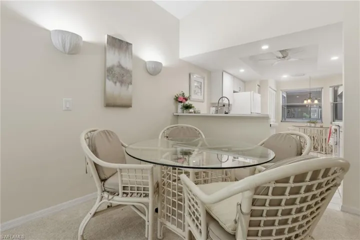 660  Wiggins Bay  DR, Naples, FL 34110