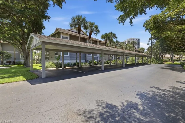 660  Wiggins Bay  DR, Naples, FL 34110